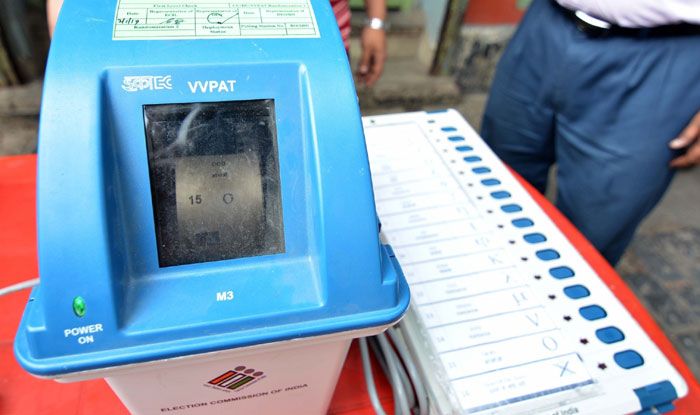 Bihar: Six EVMs, 1 VVPAT Recovered From Hotel in Muzaffarpur; District Officer Issued Show-cause Notice